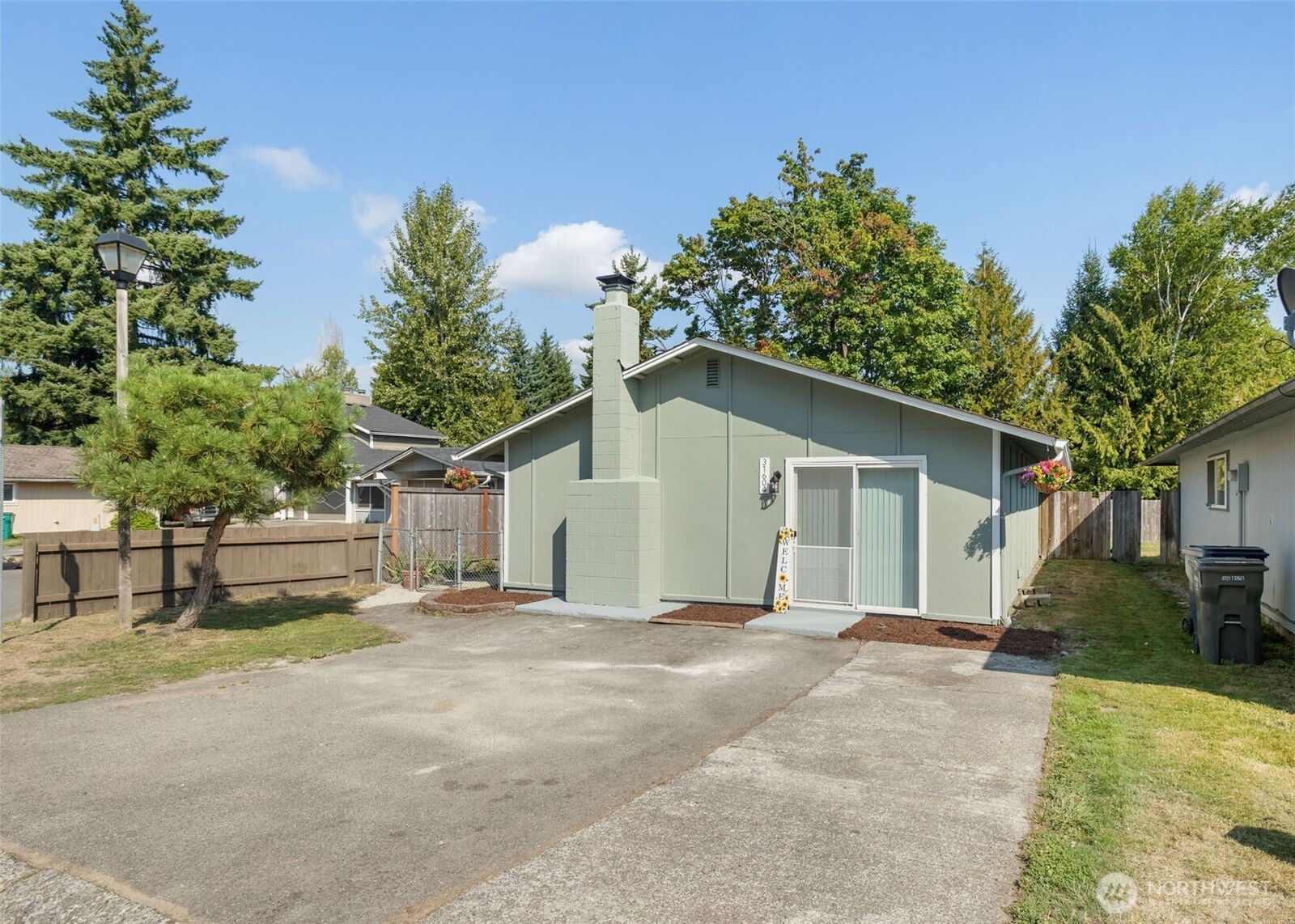 Property Photo:  31604  119th Place SE  WA 98092 