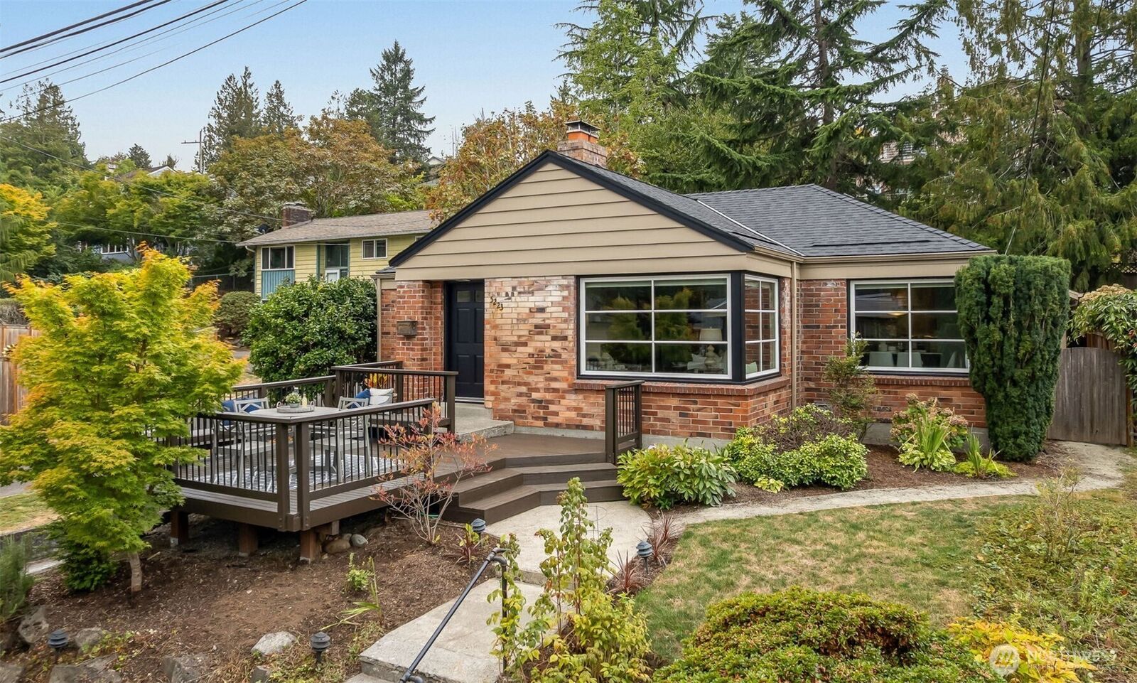 Property Photo: 5223 56th Avenue S WA 98118