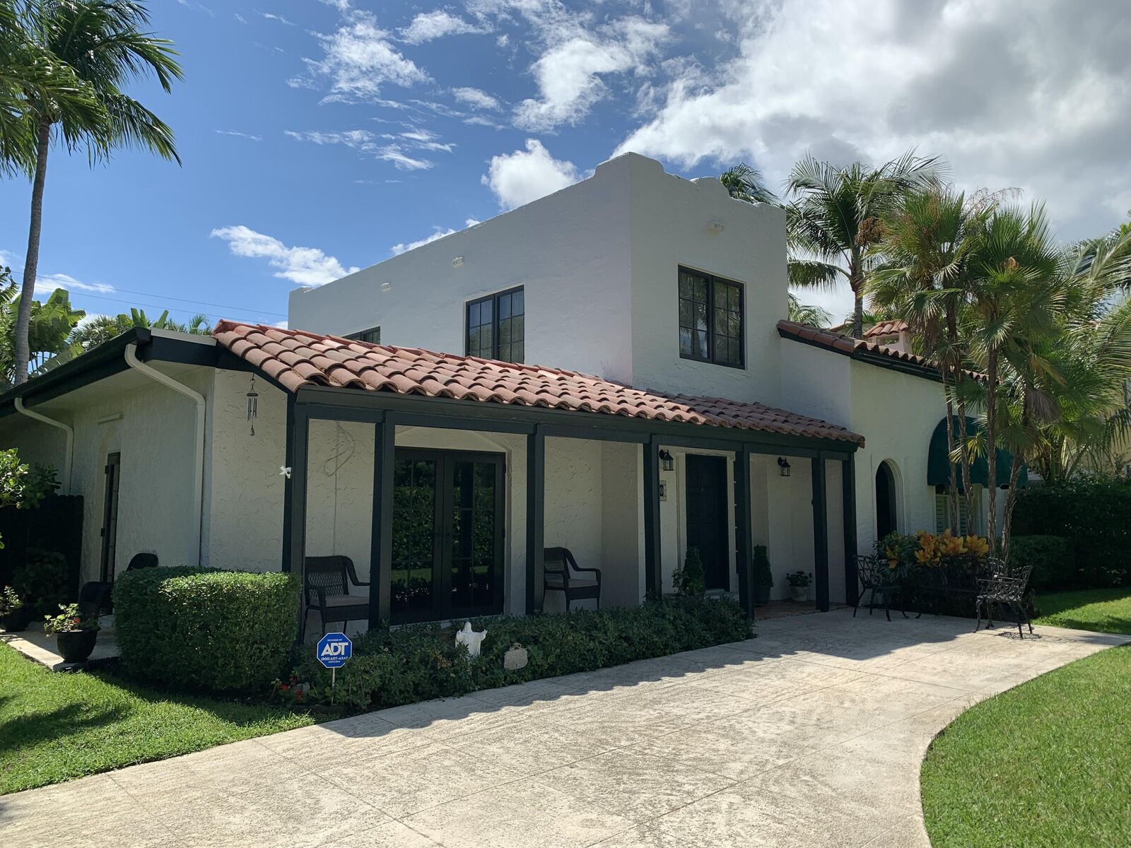 Property Photo:  270 Cordova Road  FL 33401 