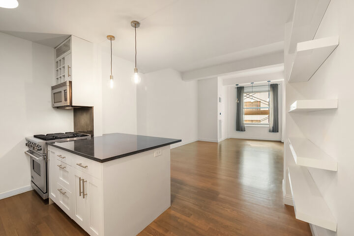Property Photo:  88 Greenwich Street 721  NY 10006 