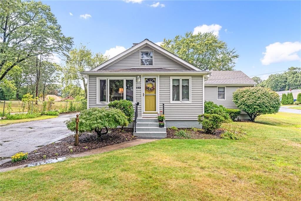 Property Photo:  145 Spooner Avenue  RI 02886 