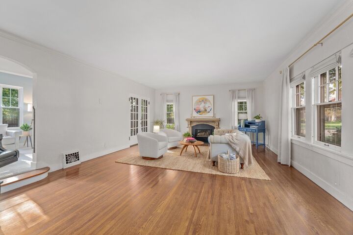 Property Photo: 102 N Terrace Dr KS 67208