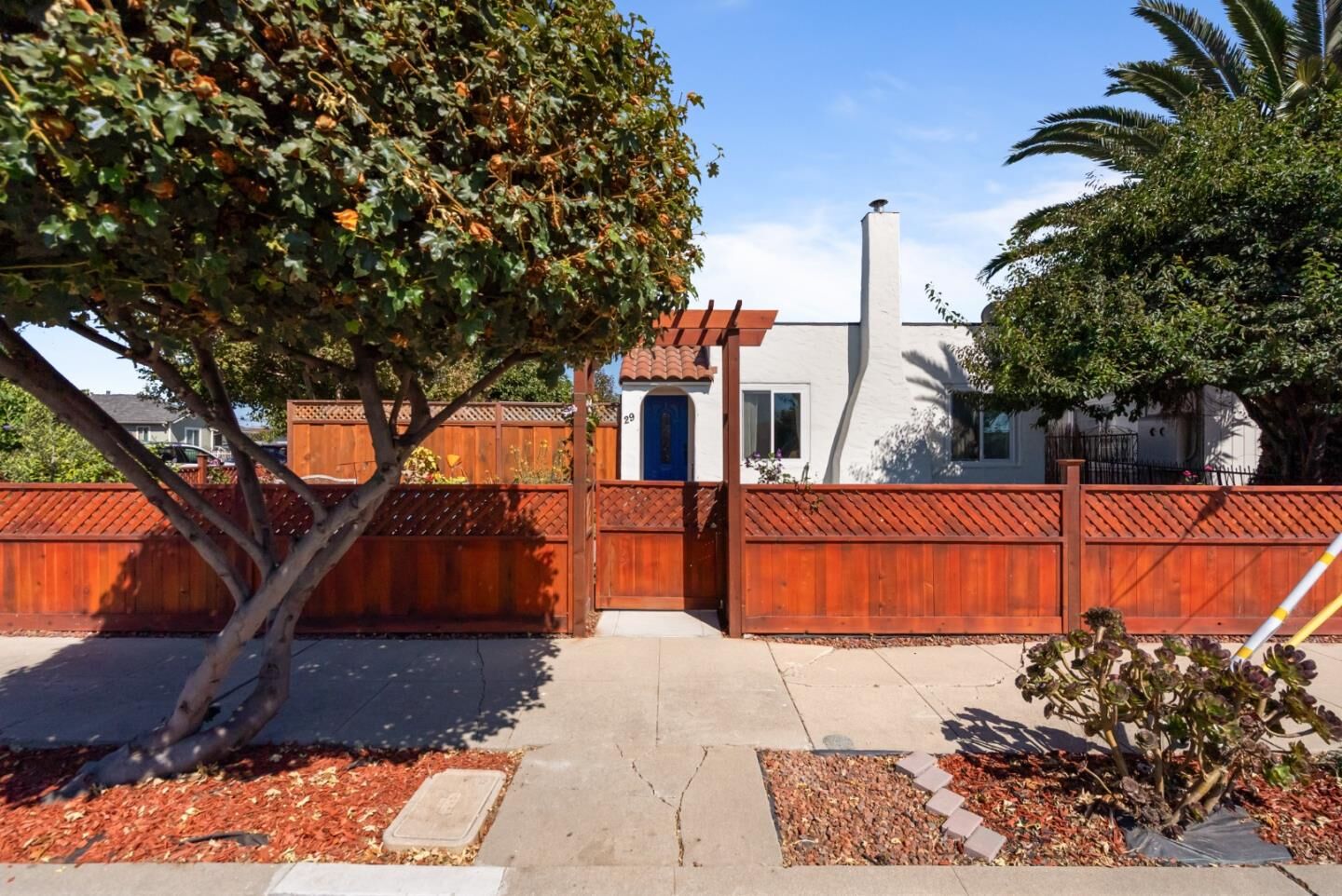 Property Photo:  29 Buena Vista Street  CA 93901 
