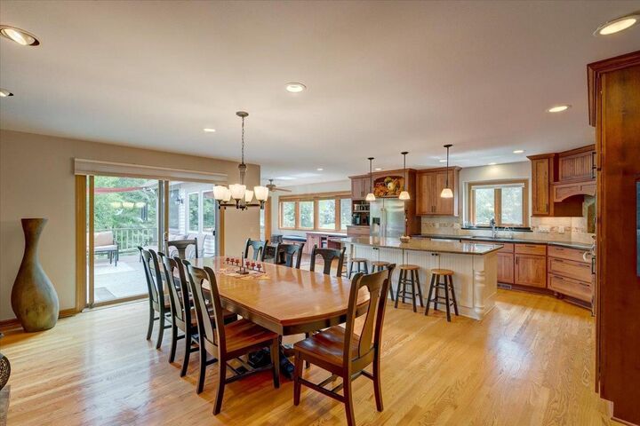 5834 Persimmon Drive  Fitchburg WI 53711 photo