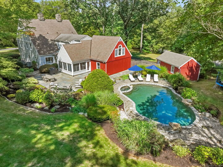 14 Guardhouse Drive  Redding CT 06896 photo