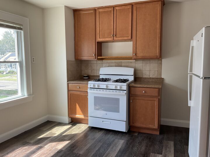 Property Photo: 340 Knowlton Street CT 06615