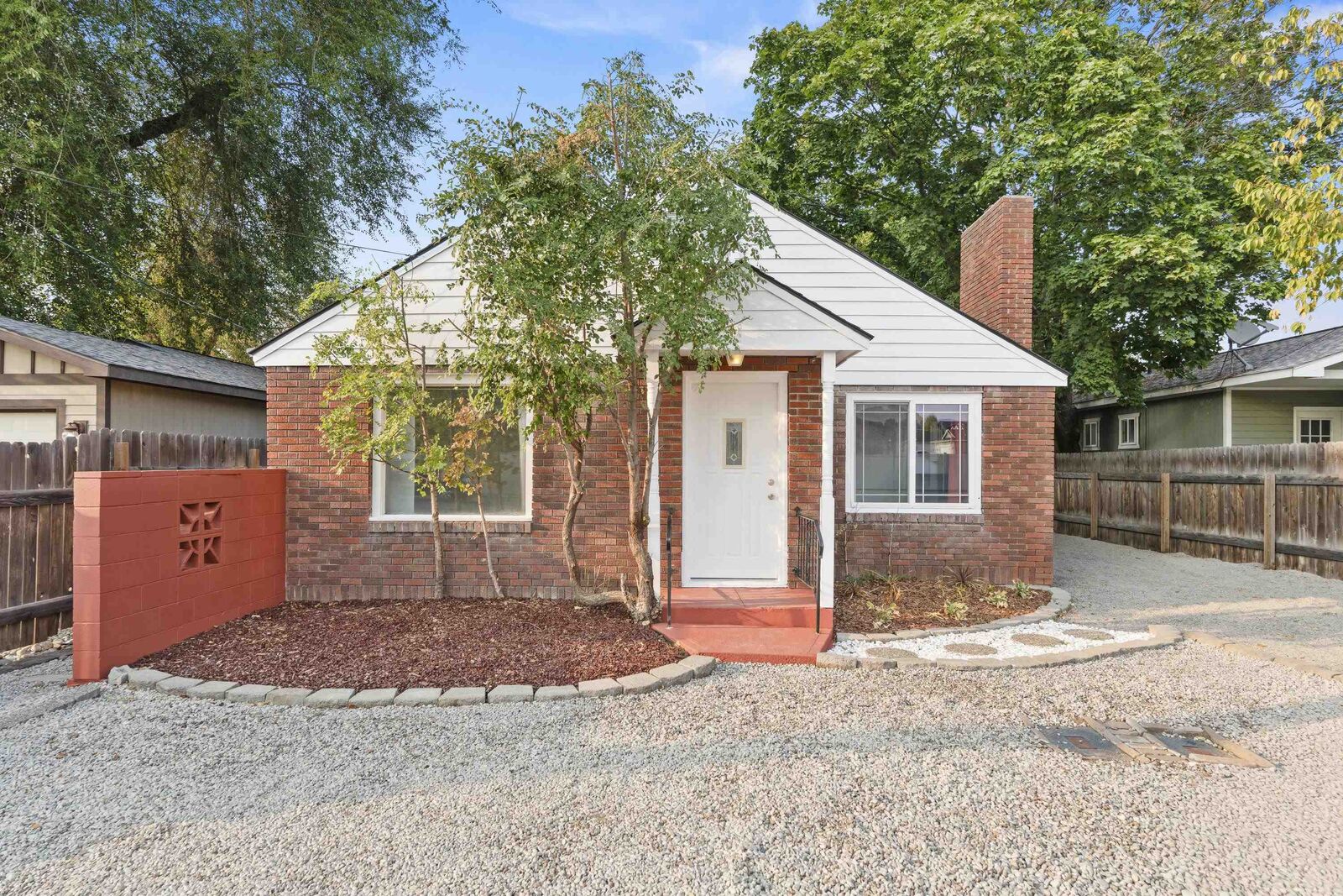 Property Photo:  15905 E 4th Ave  WA 99037 