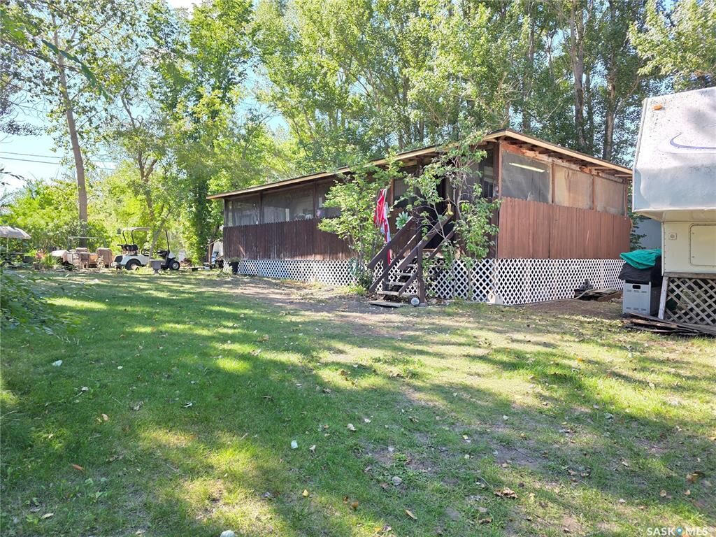 Property Photo:  414 Zealandia Avenue  SK S0L 0G0 