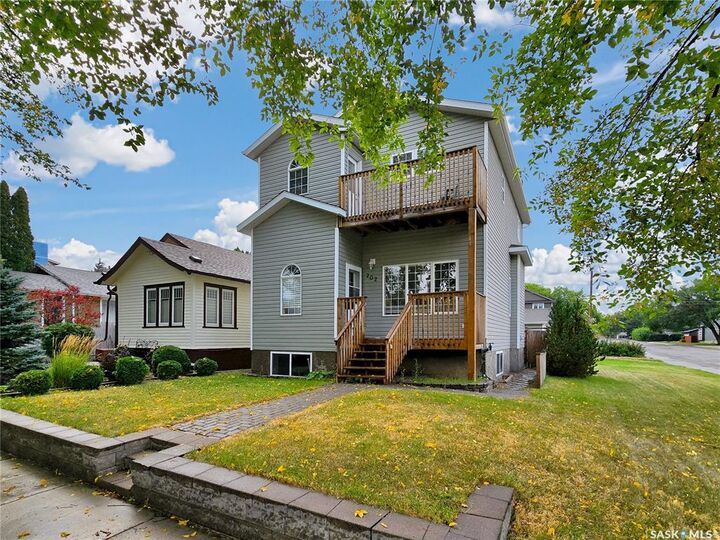 202 2nd Street E  Saskatoon SK S7H 1N6 photo