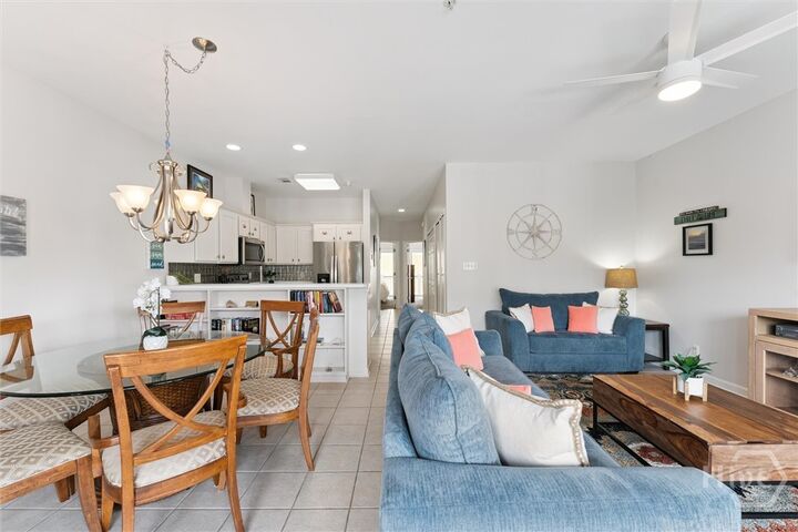 Property Photo:  5 17th Place 2A  GA 31328 