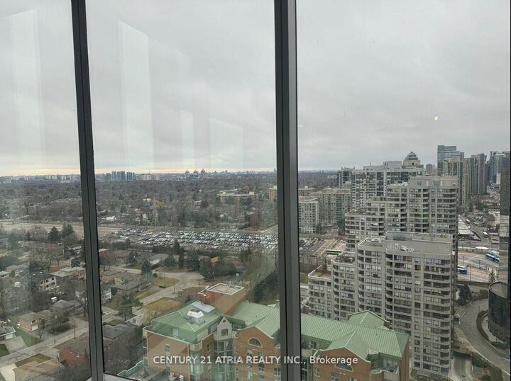 Photo de la propriété: 8 Olympic Garden Drive 2503 ON M2M 0B9