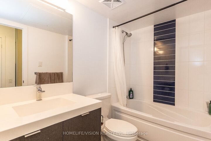 Property Photo: 365 Church Street 2801 ON M5B 1Z9