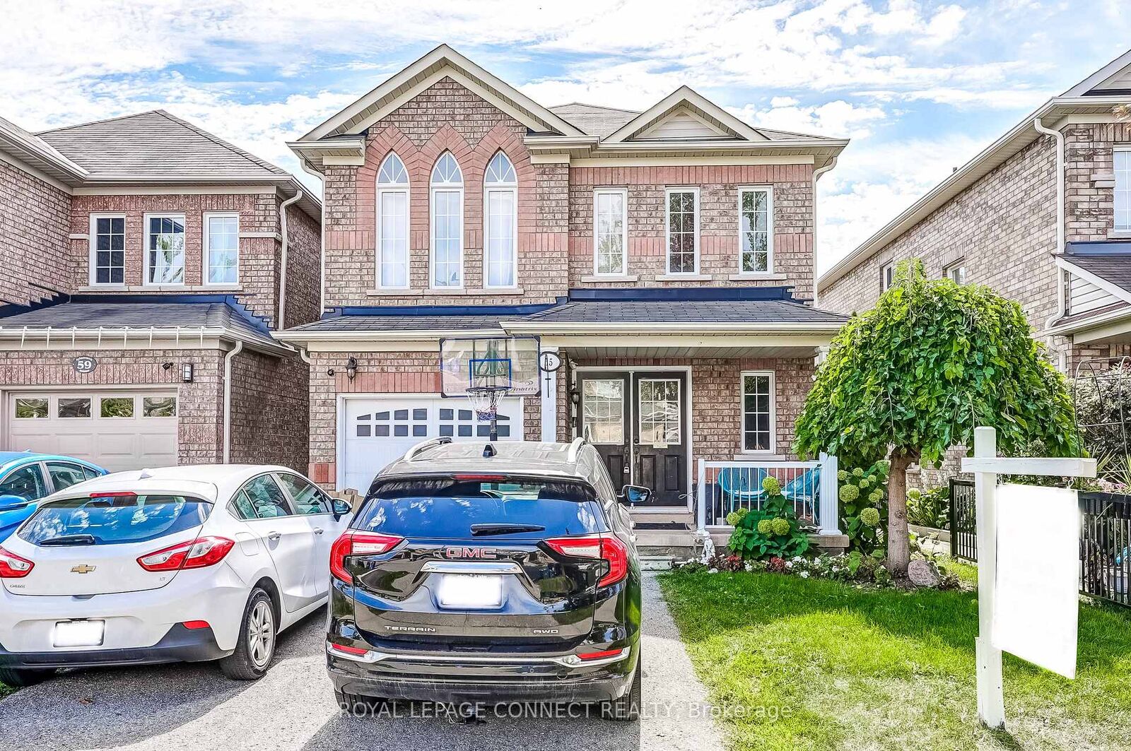 Property Photo: 55 Aylesworth Avenue ON L1E 3J8