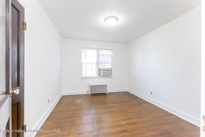 18 Bennett  Saugerties NY 12477 photo