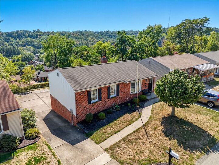 Property Photo:  524 Fieldcrest Dr  PA 15209 
