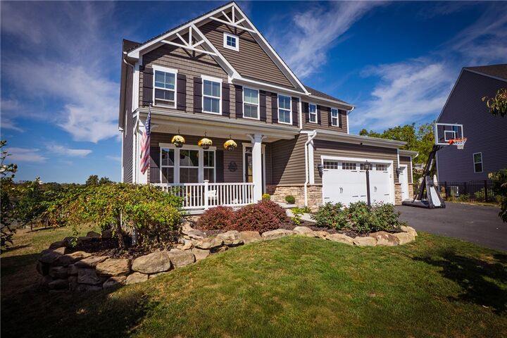 Property Photo:  401 Isabella Ct  PA 16063 