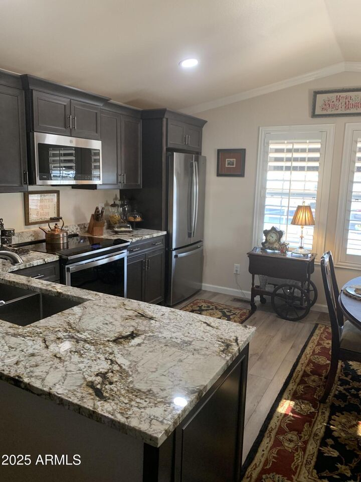Property Photo:  2600 E Allred Avenue R-95  AZ 85204 