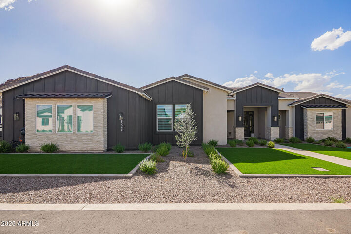 Property Photo:  26646 S 169th Place  AZ 85142 