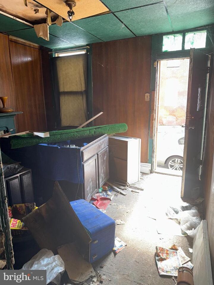 Property Photo:  1545 N Woodyear Street  MD 21217 