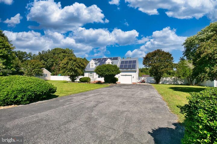 Property Photo:  803 Lyndhurst Lane  MD 21804 