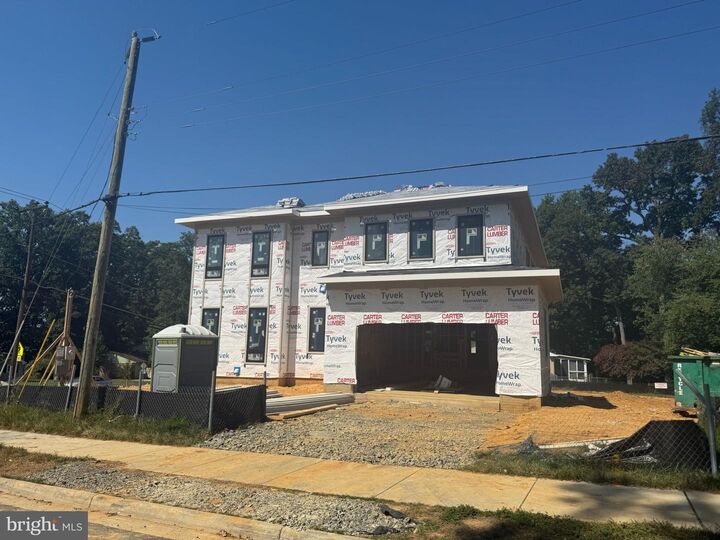401 Old Courthouse Road NE  Vienna VA 22180 photo