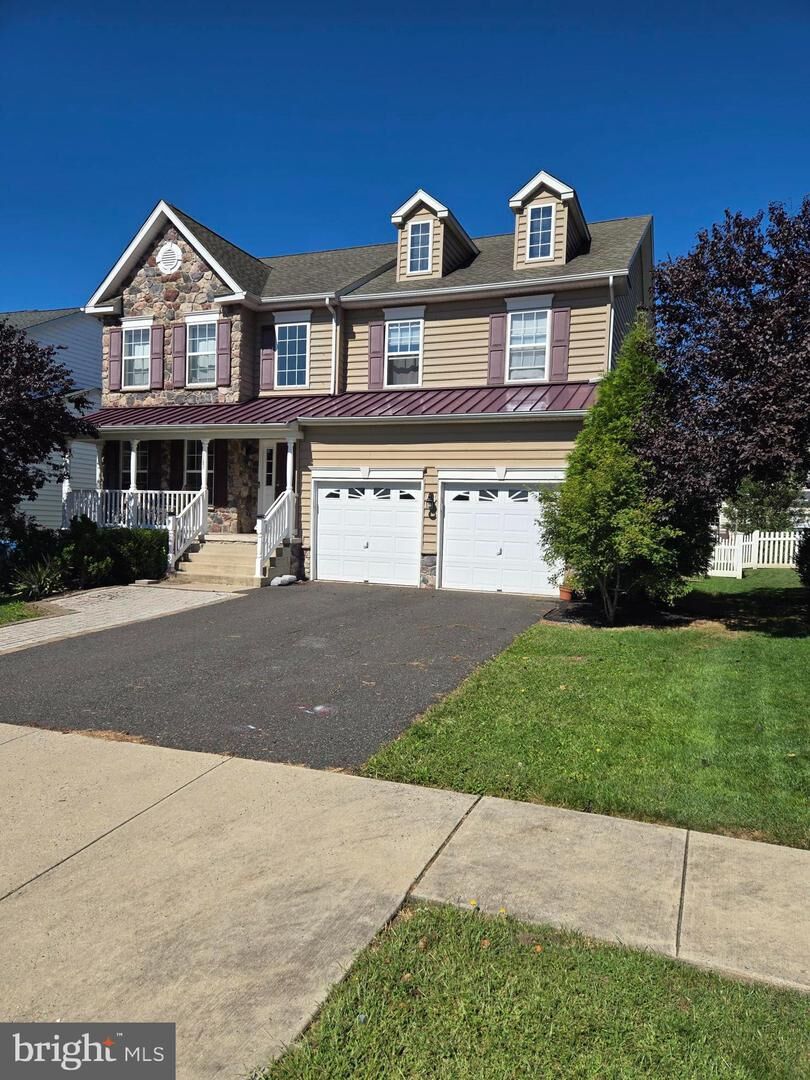 Property Photo:  2124 Morgan Hill Drive  PA 18073 