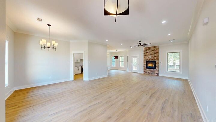 Property Photo:  6 Persimmon Ridge Circle  AR 72058