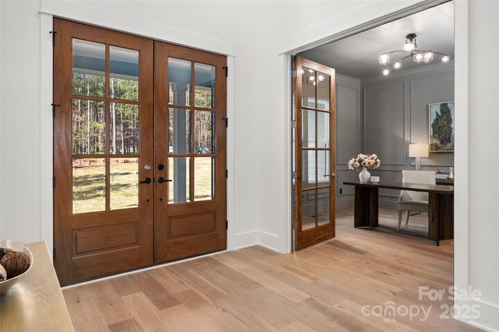 Property Photo:  157 Silver Falls Drive  NC 28166 
