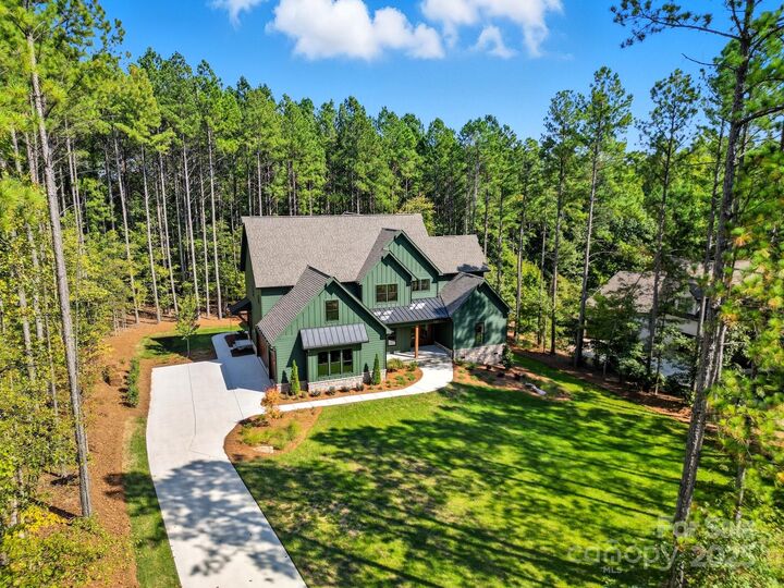 Property Photo:  157 Silver Falls Drive  NC 28166