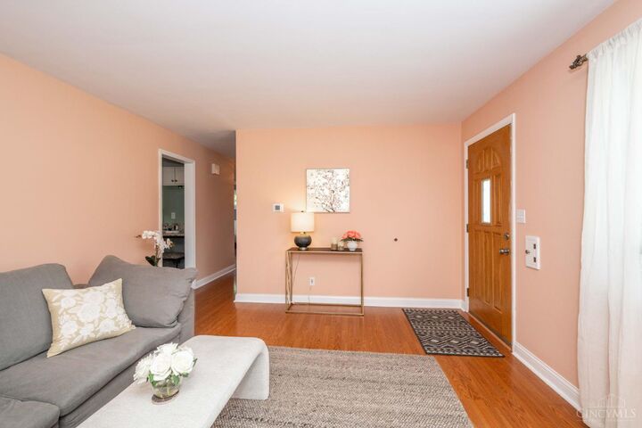 Property Photo:  503 Happy Drive  OH 45238 