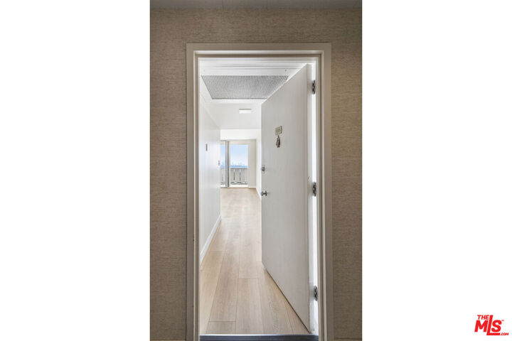 Property Photo:  4455 Los Feliz Blvd  CA 90027 