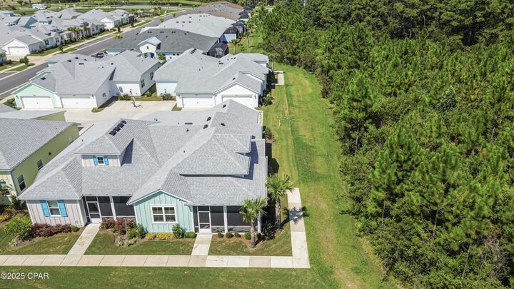 Property Photo:  8463 Dreams Float Court  FL 32413 