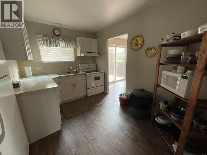 Property Photo: 64 Merrick Place BC V0C 2W0