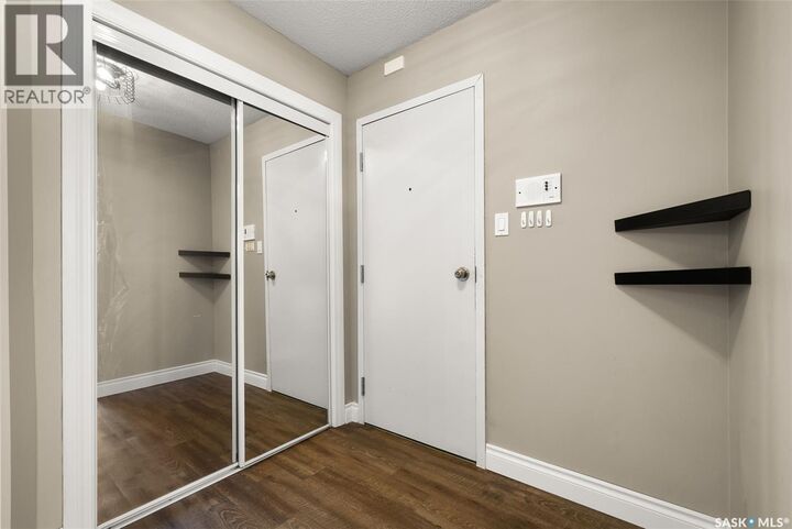 Property Photo:  10 1811 8th Avenue N  SK S4R 0G5 