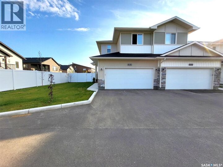 9 115 Feheregyhazi Boulevard  Saskatoon SK S7W 1J6 photo