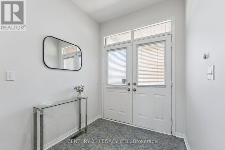 Property Photo:  52 Pennyroyal Crescent  ON L6S 6J7 