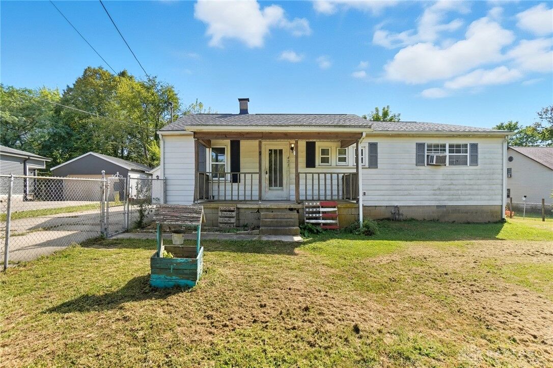 Property Photo:  421 Lyle Avenue  OH 45505 