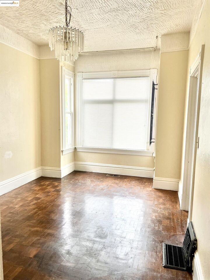 Property Photo:  1826 Parker St  CA 94703 