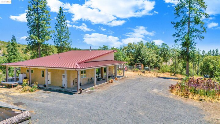 9935 Jackass Creek Rd  Groveland CA 95321 photo