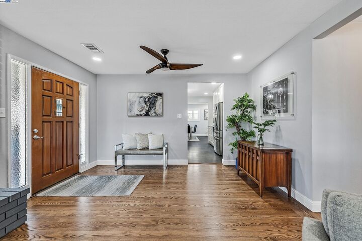 Property Photo: 36304 Magellan Dr CA 94536