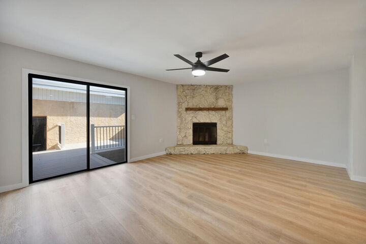 Property Photo:  359 Billfish Avenue 7  FL 32548 