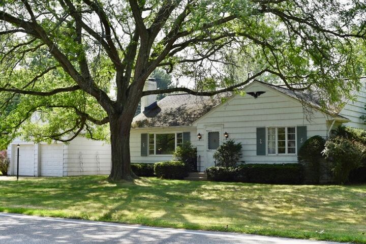 4918 Dorchester Drive  Erie PA 16509 photo