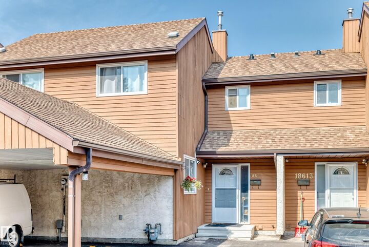 18611 66 Avenue NW  Edmonton AB T5T 2M3 photo