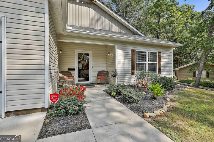 Property Photo:  115 Kline Circle  GA 30224 