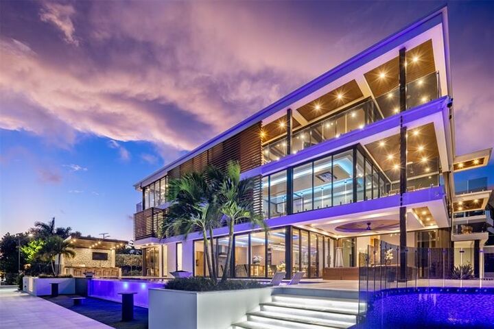 Property Photo:  1845 SE 7th Street  FL 33316