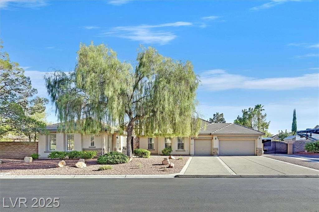 Property Photo:  7221 Sandy Plains Avenue  NV 89131 