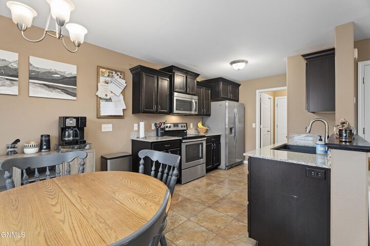 Property Photo:  4011 Normandy Street  ND 58503 