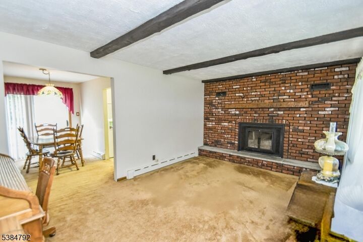 Property Photo:  5 Michael Rd  NJ 07438 