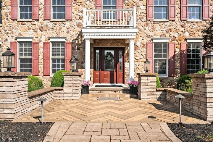 Property Photo: 6 Carmen Ln NJ 08822