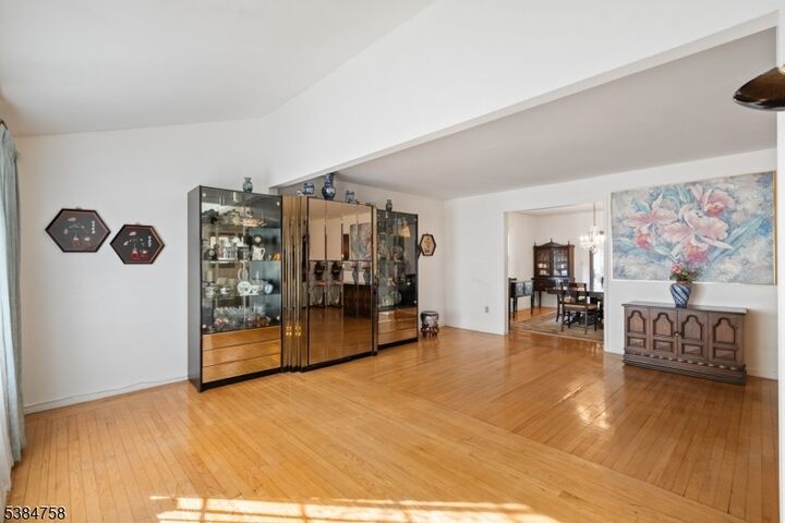 Property Photo: 489 Maple Ave NJ 07666